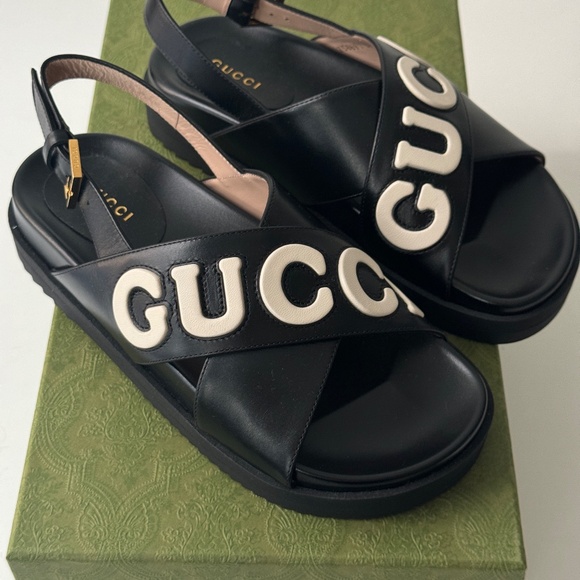 size 37G - Gucci Leather Letter Logo White Black Crossover Slide Sandal - Picture 1 of 8